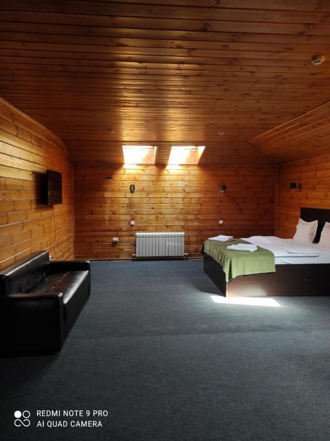 Pride Hotel Taraz Ngoại thất bức ảnh