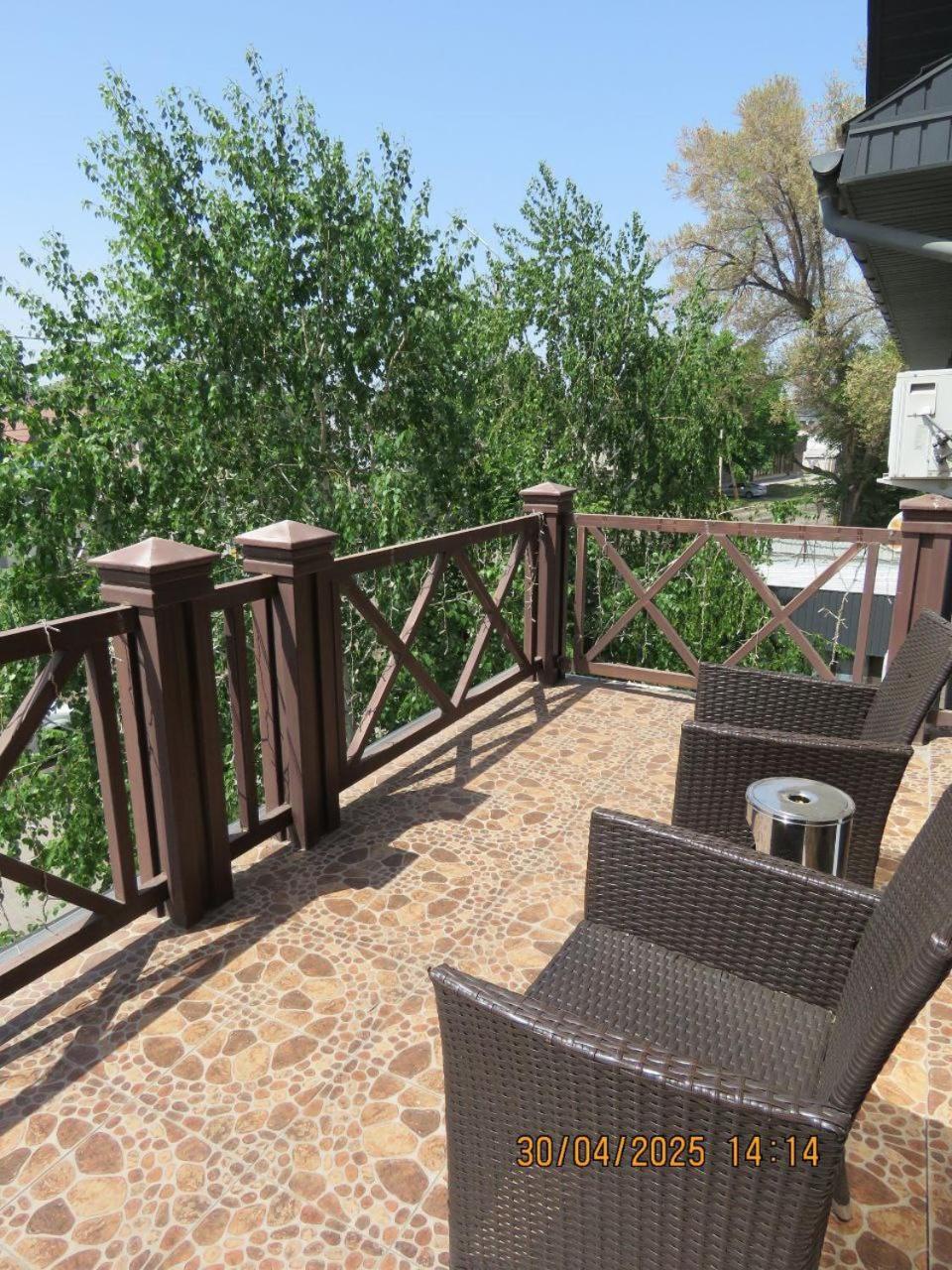 Pride Hotel Taraz Ngoại thất bức ảnh