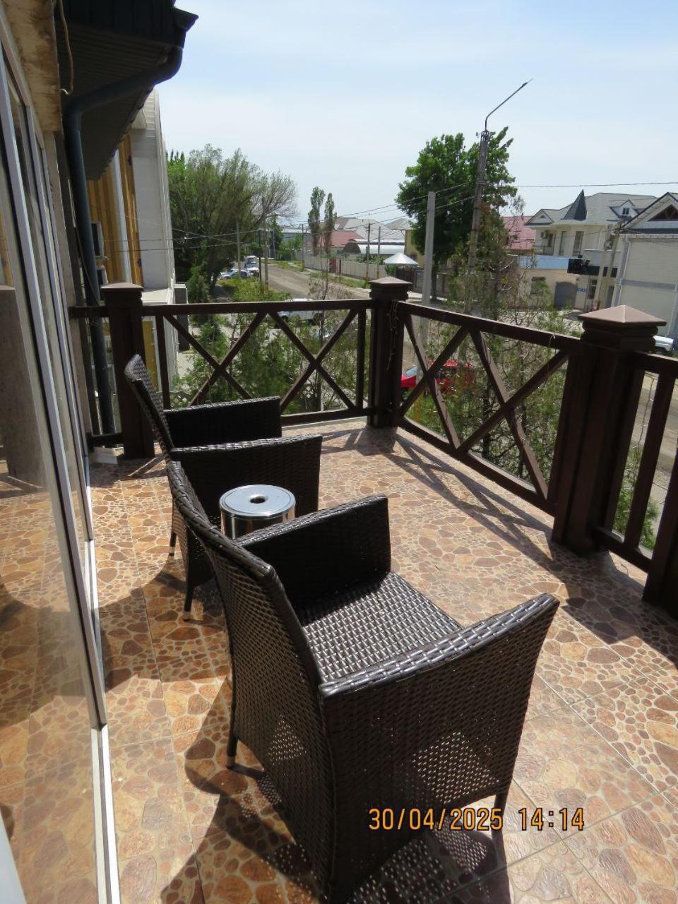 Pride Hotel Taraz Ngoại thất bức ảnh