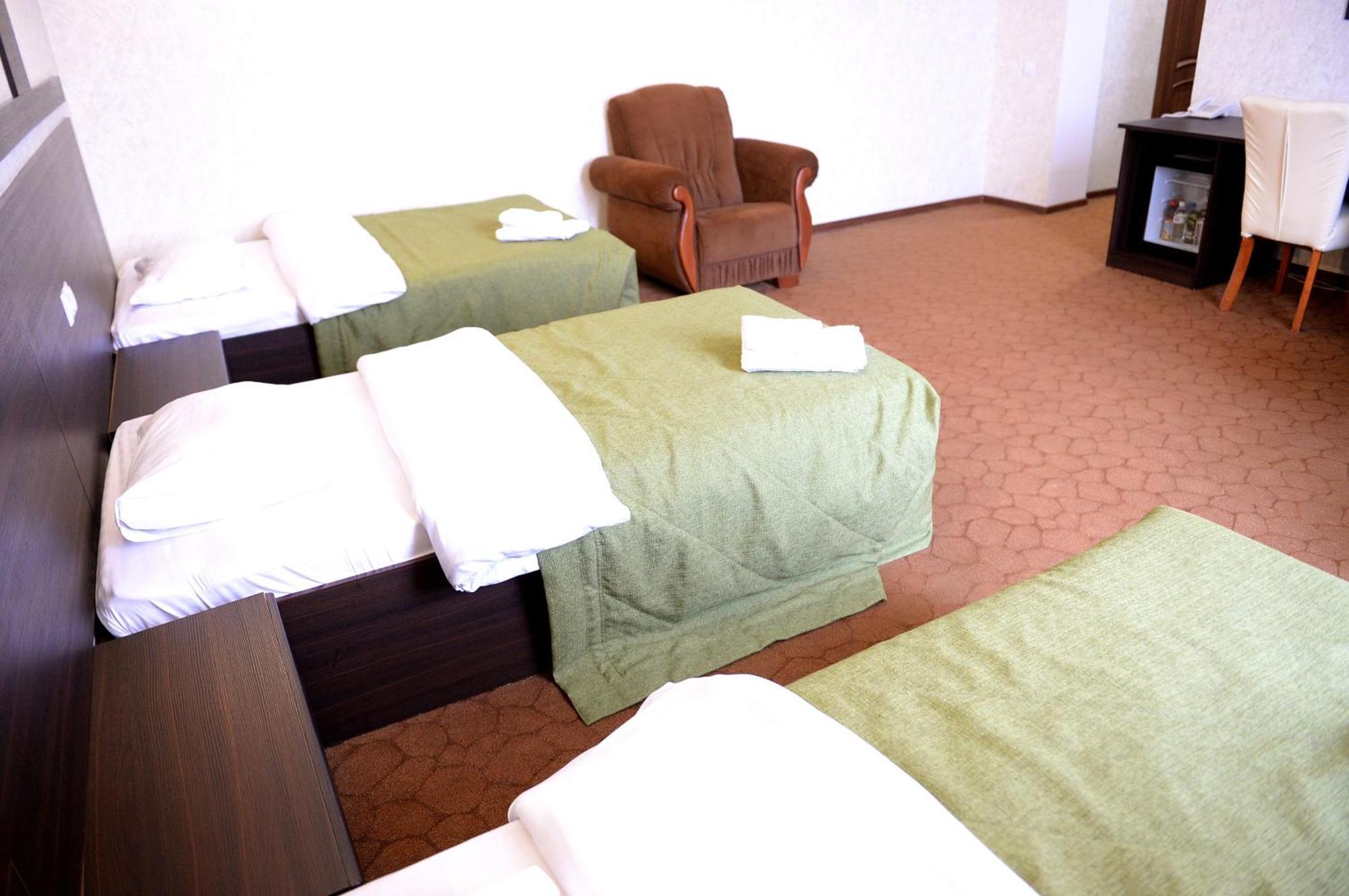 Pride Hotel Taraz Ngoại thất bức ảnh