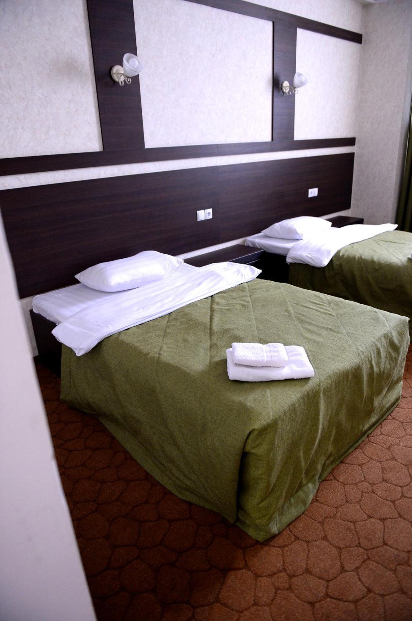 Pride Hotel Taraz Ngoại thất bức ảnh