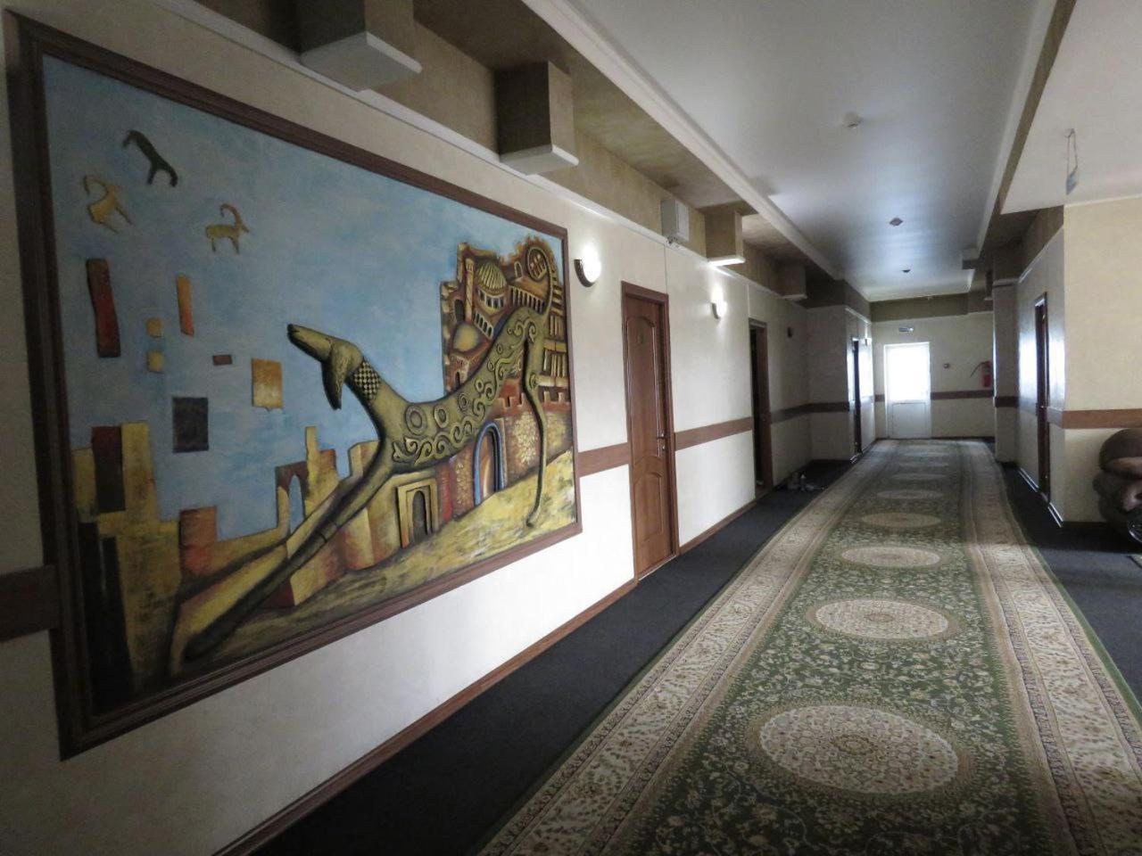 Pride Hotel Taraz Ngoại thất bức ảnh