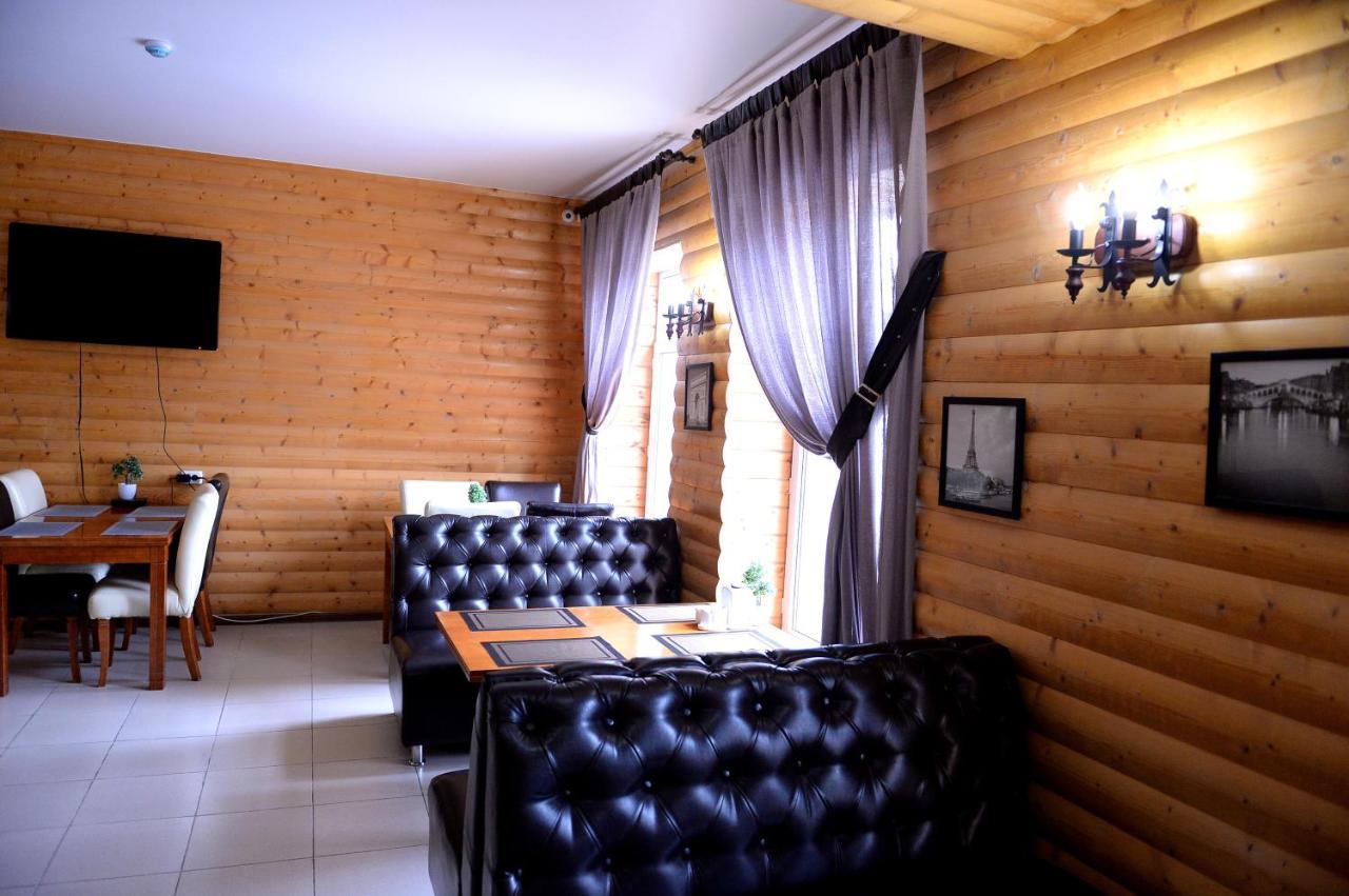 Pride Hotel Taraz Ngoại thất bức ảnh